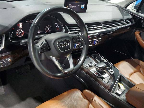 2017 Audi Q7 3.0T Prestige Sport Utility 4D suv Blue - FINANCE... for sale in Revere, MA – photo 23