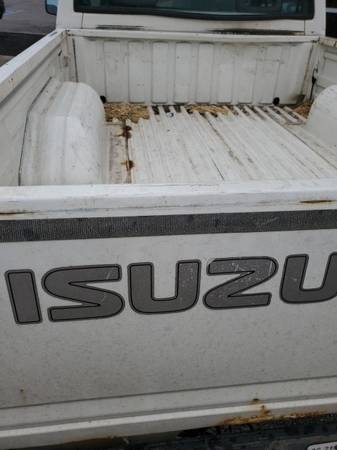 1993 Isuzu Pickup S - - by dealer - vehicle automotive for sale in Plainfield, IN – photo 6