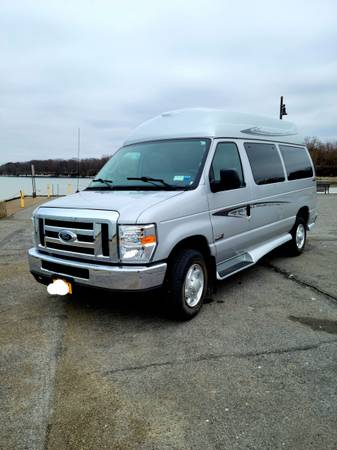 2009 Ford E350 Super Duty XLT Extended 3D Handicap Van with for sale in Westfield, NY – photo 3