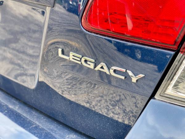 2011 Subaru Legacy 2 5i Premium, one previous owner Alpha Motors for sale in NEW BERLIN, WI – photo 6