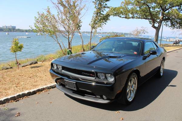 2011 Dodge Challenger 2dr Cpe R/T Classic for sale in Great Neck, CT – photo 3