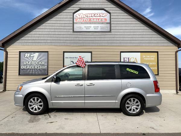 2011 Chrysler Town & Country 4dr Wgn Touring-L - cars & trucks - by... for sale in Chesaning, MI – photo 7