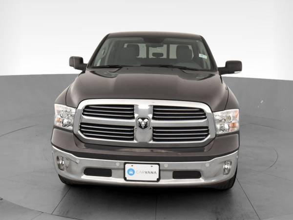 2019 Ram 1500 Classic Crew Cab SLT Pickup 4D 5 1/2 ft pickup Gray -... for sale in Ronkonkoma, NY – photo 17