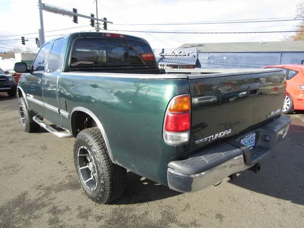 2001 Toyota Tundra Access Cab V8 Auto SR5 4WD - - by for sale in Milwaukie, OR – photo 8