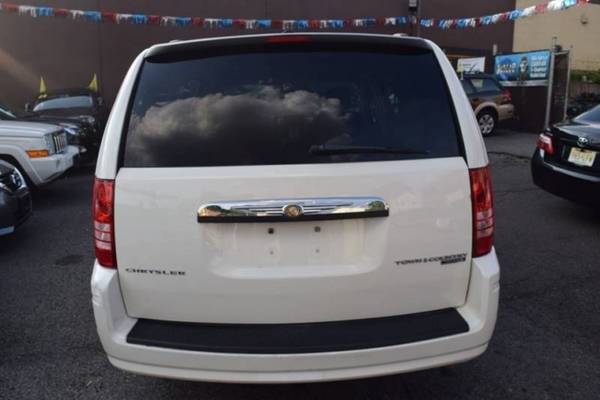 *2010* *Chrysler* *Town & Country* *Touring 4dr Mini Van* for sale in Paterson, NJ – photo 22