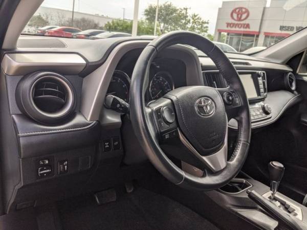 2016 Toyota RAV4 XLE - - by dealer - vehicle for sale in San Antonio, TX – photo 10
