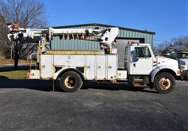 1999 International 4900 Bucket and Auger Diesel - cars & trucks - by... for sale in Dalton, MA – photo 10