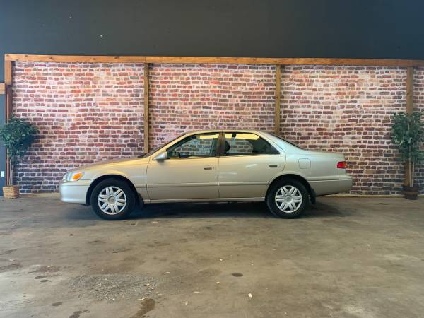 2001 Toyota Camry - - by dealer - vehicle automotive for sale in largo, FL – photo 2