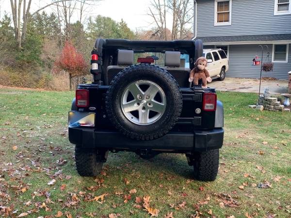 Lifted 2007 Black Jeep Wrangler Rubicon - Spotless - cars & trucks -... for sale in Butler, PA – photo 5