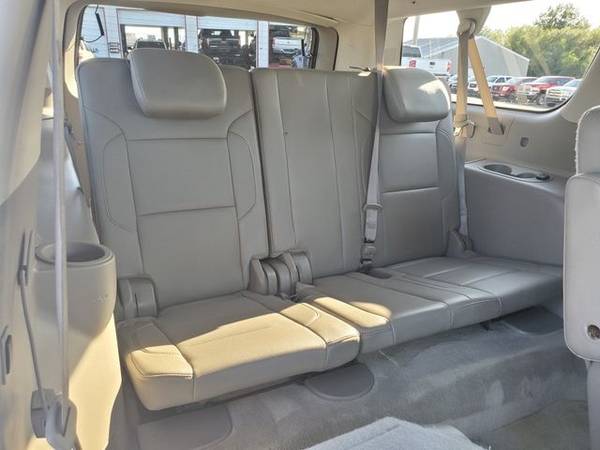2015 Chevrolet Suburban 4x4 LTZ premium loaded Easy Finance for sale in Lees Summit, MO – photo 7