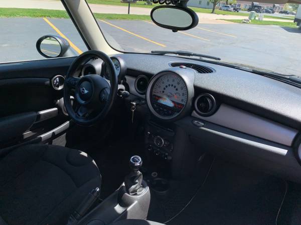 2012 MINI COOPER 1-Owner 6-SPEED MANUAL for sale in Naperville, IL – photo 18
