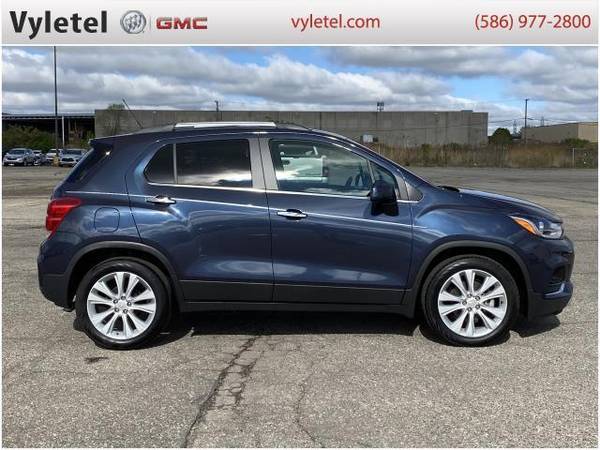 2019 Chevrolet TRAX wagon FWD 4dr Premier - Chevrolet Storm Blue for sale in Sterling Heights, MI – photo 2