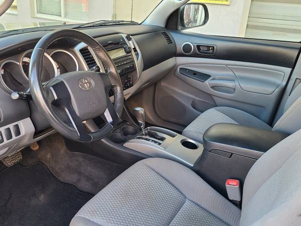 2012 TOYOTA TACOMA XTRA-CAB NITIDA LOW MILES PRE RUNNER V6 - cars & for sale in Miami, FL – photo 11