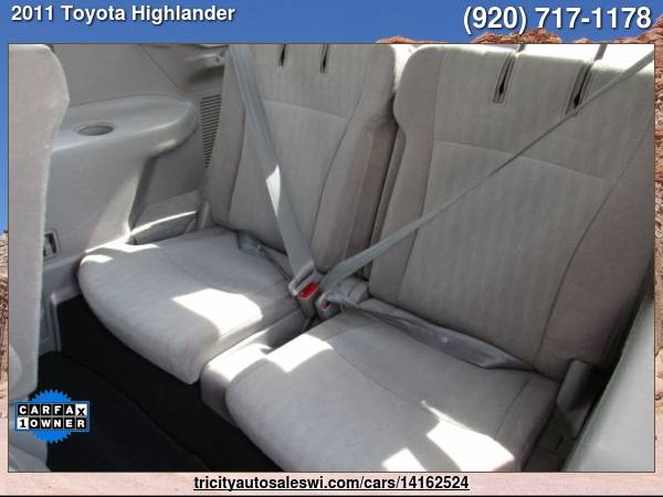 2011 TOYOTA HIGHLANDER BASE AWD 4DR SUV Family owned since 1971 for sale in MENASHA, WI – photo 21