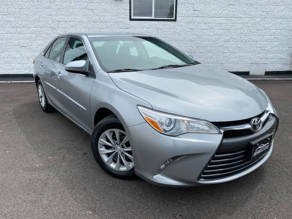 2015 TOYOTA CAMRY LE 4DR SEDAN - - by dealer - vehicle for sale in Springfield, IL – photo 2