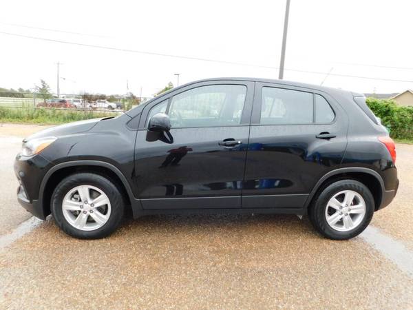 2019 Chevrolet Chevy Trax LS - - by dealer - vehicle for sale in Gatesville, TX – photo 4