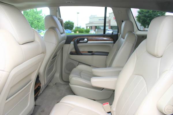 2009 Buick Enclave - cars & trucks - by dealer - vehicle automotive... for sale in mcminnville, KY – photo 16
