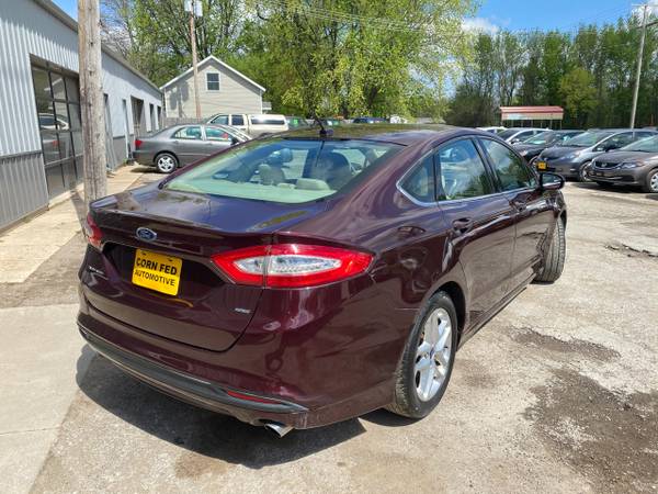 2013 Ford Fusion 4dr Sdn SE FWD - - by dealer for sale in CENTER POINT, IL – photo 3