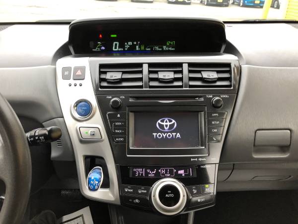 2013 Toyota Prius V Five - cars & trucks - by dealer - vehicle... for sale in Richmond, ME – photo 19