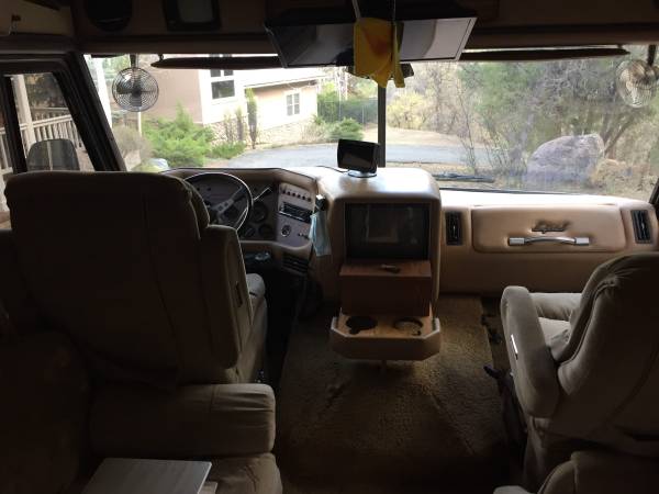 1986 Holiday Rambler lmperial Class A 33 foot - - by for sale in Durango, CO – photo 4