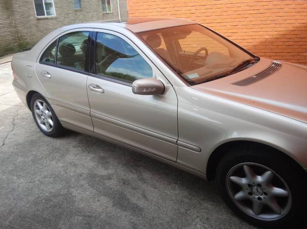 2002 Mercedes C240 with only 93,000 miles. Runs great,very clean for sale in Metairie, LA – photo 4