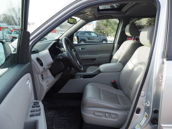 2013 Honda Pilot EX-L - - by dealer - vehicle for sale in Inver Grove Heights, MN – photo 10