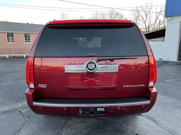 2009 Cadillac Escalade Luxury SUV 3rd Row Seats LOW MILES for sale in Saint Louis, MO – photo 7