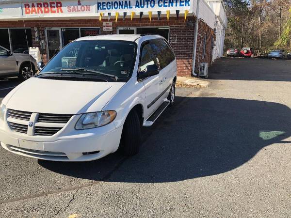 2005 Dodge Caravan SXT 4dr Mini Van CALL OR TEXT TODAY! - cars &... for sale in Stafford, District Of Columbia