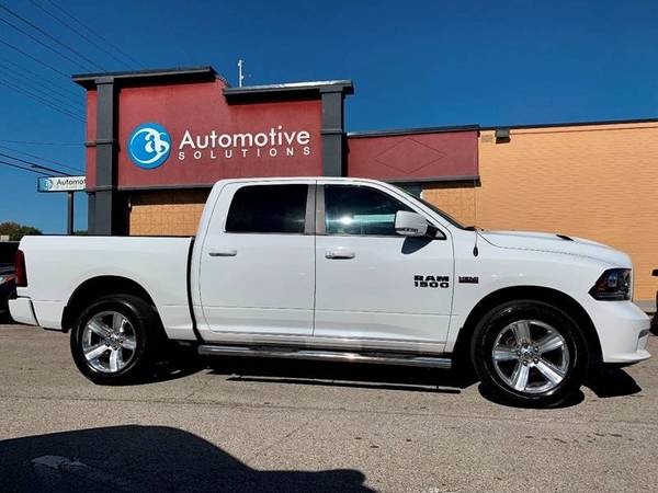 2016 RAM Ram Pickup 1500 Sport 4x4 4dr Crew Cab 5.5 ft. SB Pickup for sale in Louisville, KY – photo 4