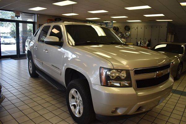 2007 Chevrolet Chevy Avalanche LTZ POOR CREDIT / WE CAN HELP!!TAX... for sale in TAMPA, FL – photo 6