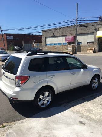 Subaru Forester Premium limited 2009 white/leather/navi - cars & for sale in Corona, NY – photo 12