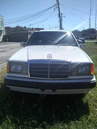 1992 Mercedes 300 Diesel - cars & trucks - by owner - vehicle... for sale in Woodruff, SC – photo 4