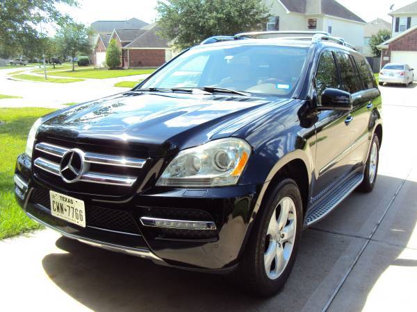 2011 Mercedes Benz GL450 low miles Clean Title Immaculate by Owne for sale in Houston, TX – photo 2