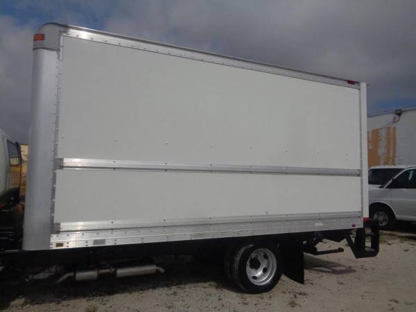 2014 Isuzu NPR-HD Reg Cab Tilt 16ft Box Truck w/ Lift Gate... for sale in Hialeah, FL – photo 19