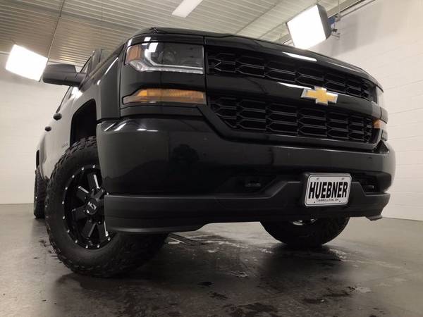 2018 Chevrolet Silverado 1500 Black FOR SALE - GREAT PRICE! - cars for sale in Carrollton, OH – photo 2