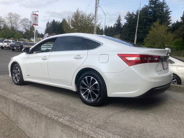 2018 Toyota Avalon Electric Hybrid XLE Premium Sedan for sale in Vancouver, OR – photo 3