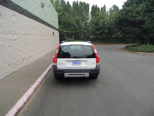 2007 Volvo XC70 AWD Wagon -One Owner - 85,468 Actual Miles! - cars &... for sale in Corvallis, OR – photo 6