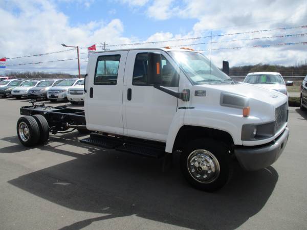 2008 chevrolet 4500 crew cab drw 8 1 allison 2wd for sale in Forest Lake, WI – photo 3