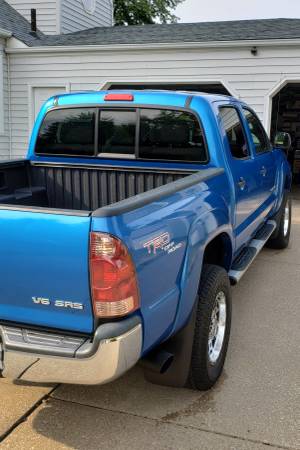 2005 Toyota Tacoma TRD Offroad - cars & trucks - by owner - vehicle... for sale in MOLINE, IA – photo 6