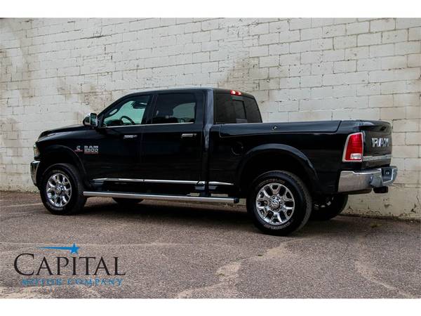 2017 Ram 2500 Limited 4x4 Cummins DIESEL w/Nav, Heated/Cooled Seats! for sale in Eau Claire, MN – photo 3