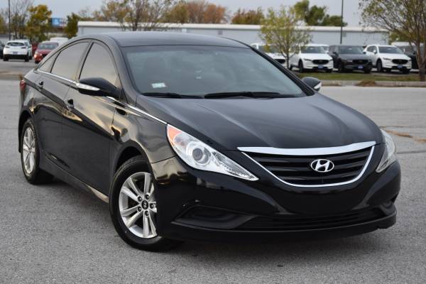 2014 Hyundai Sonata GLS ***59K MILES ONLY*** - cars & trucks - by... for sale in Omaha, IA – photo 4