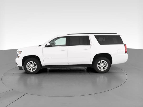 2020 Chevy Chevrolet Suburban LT Sport Utility 4D suv White -... for sale in Knoxville, TN – photo 5