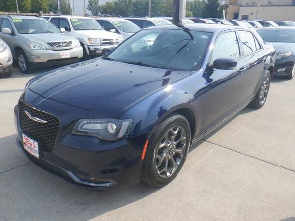 2015 Chrysler 300 300S - cars & trucks - by dealer - vehicle... for sale in URBANDALE, IA – photo 9