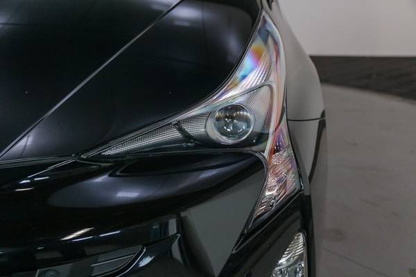 2018 Toyota Prius Four Electric Hatchback - - by for sale in Beaverton, OR – photo 9