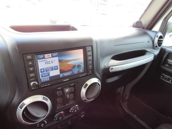 2012 Jeep Wrangler Unlimited Rubicon for sale in Cullman, AL – photo 11