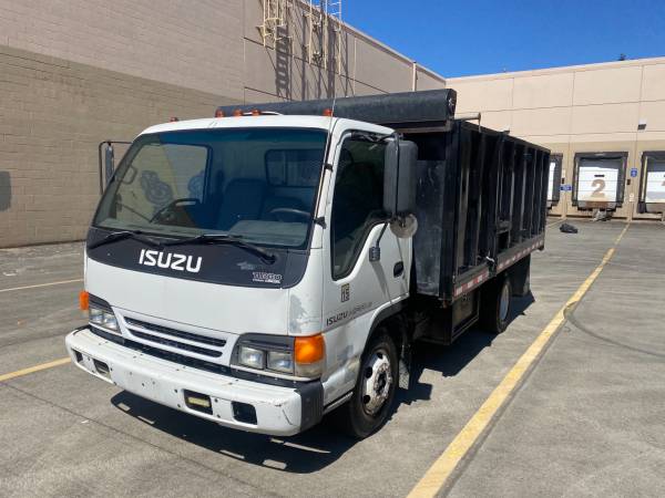 2001 Isuzu NPR dump truck - - by dealer - vehicle for sale in Seattle, WA – photo 9