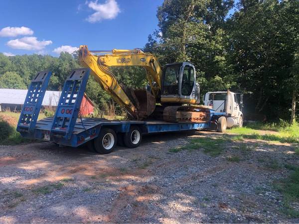 2006 International Tractor 35 Ton Lowboy for sale in Cleveland, GA – photo 3