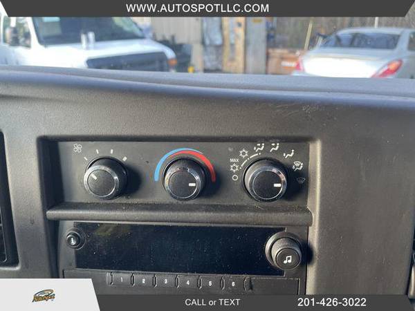2008 Chevrolet Chevy Express 2500 Cargo Extended Van 3D for sale in Garfield, NY – photo 13