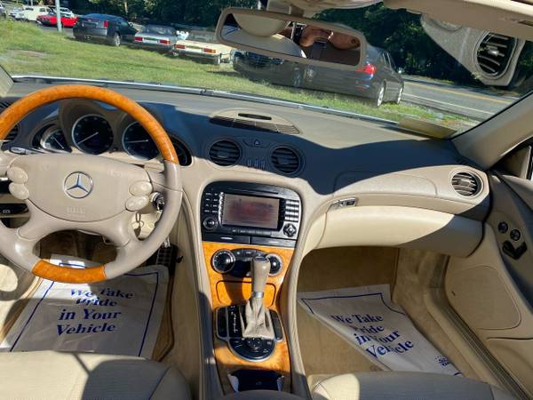 2005 Mercedes-Benz SL-Class SL 500 2dr Convertible for sale in Bellingham, MA – photo 13