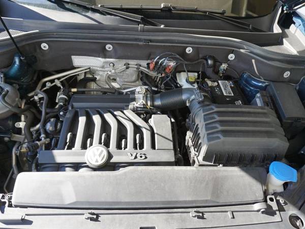 2018 VW Volkswagen Atlas 3.6L V6 SE FWD hatchback Tourmaline Blue -... for sale in Baton Rouge , LA – photo 9